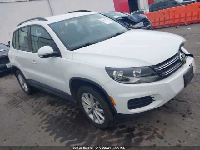 volkswagen tiguan 2017 wvgbv7ax6hk054686