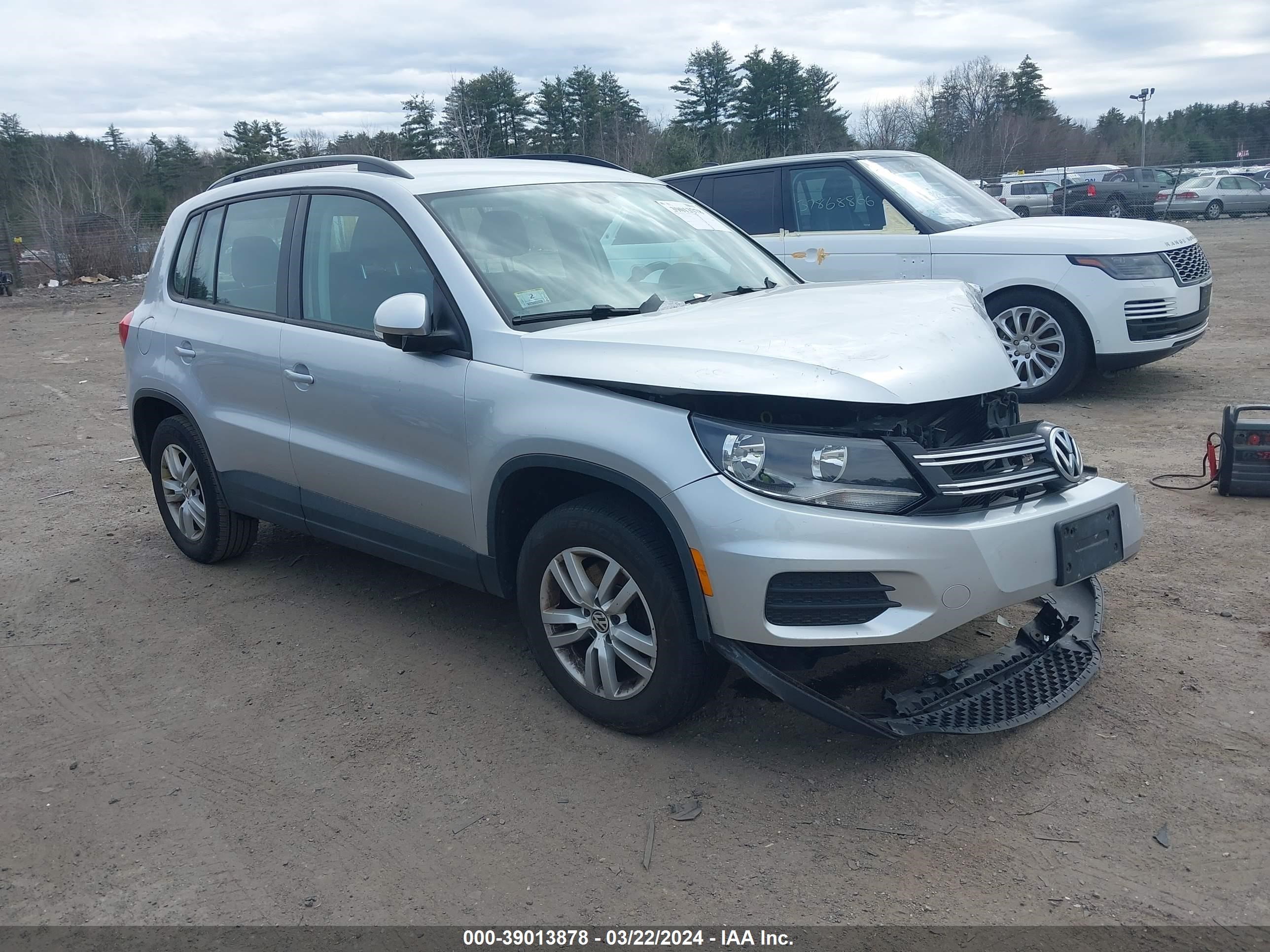 volkswagen tiguan 2016 wvgbv7ax7gw606087