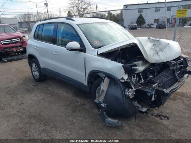 volkswagen tiguan 2015 wvgbv7ax8fw582171