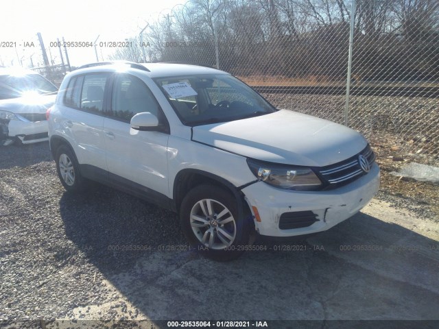 volkswagen tiguan 2016 wvgbv7ax8gw555876