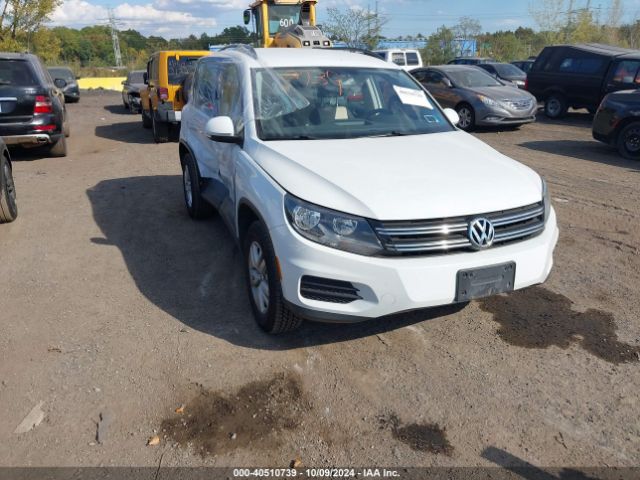 volkswagen tiguan 2017 wvgbv7ax8hw512706