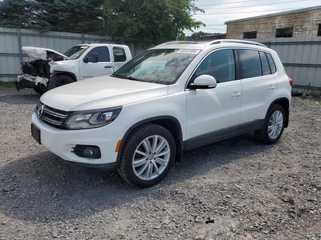 volkswagen tiguan s 2016 wvgbv7axxgw589317