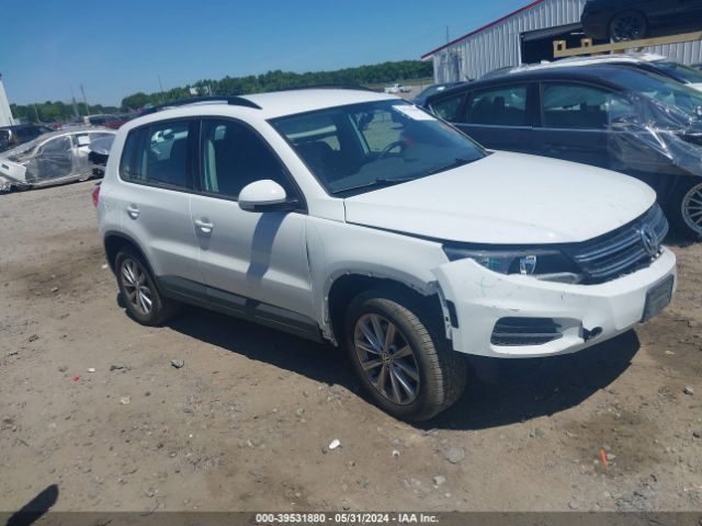 volkswagen tiguan limited 2018 wvgbv7axxjk001883