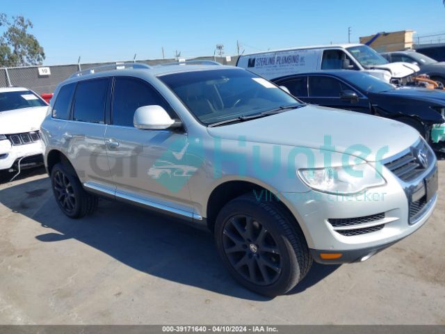 volkswagen touareg 2010 wvgfk7a91ad003800