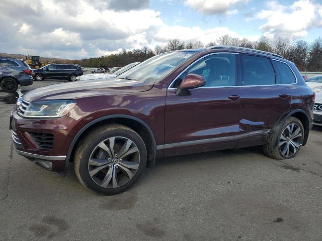 volkswagen touareg wo 2017 wvgrf7bp4hd004903