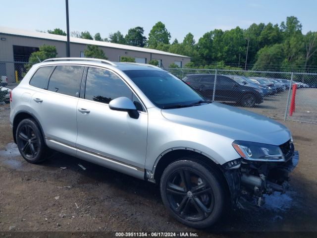 volkswagen touareg 2016 wvgrf7bpxhd000046