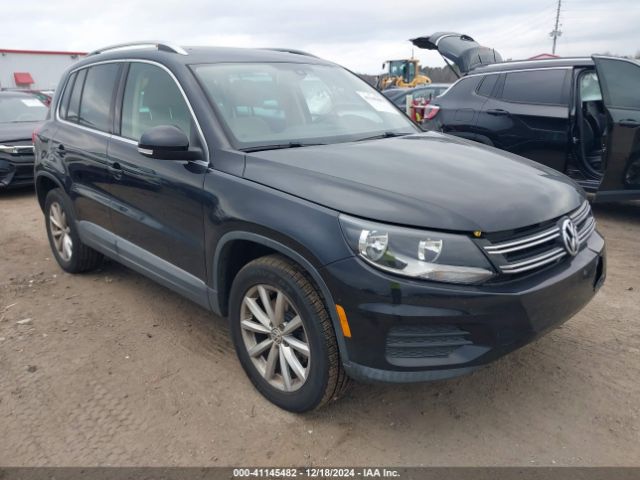 volkswagen tiguan 2017 wvgrv7ax2hk016466