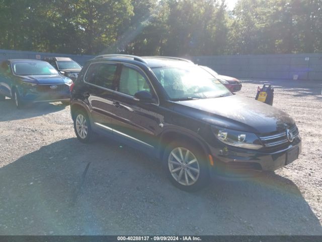 volkswagen tiguan 2017 wvgrv7ax8hk016813