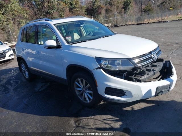 volkswagen tiguan 2017 wvgsv7ax4hk031293