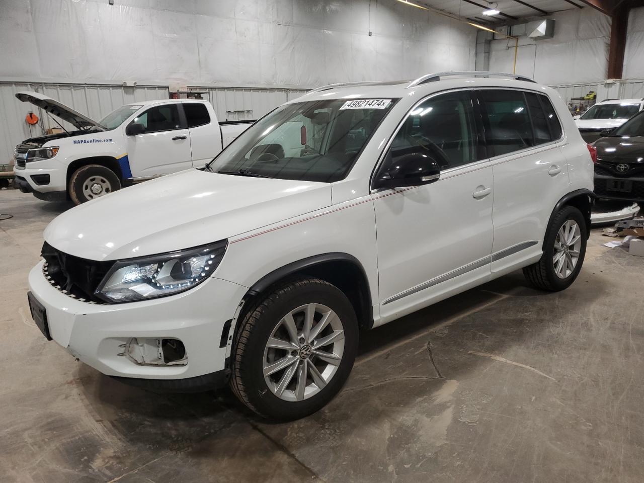 volkswagen tiguan 2017 wvguv7ax8hk012612