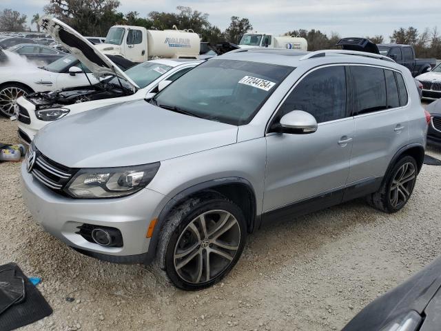 volkswagen tiguan sel 2017 wvgvv7ax6hk010636