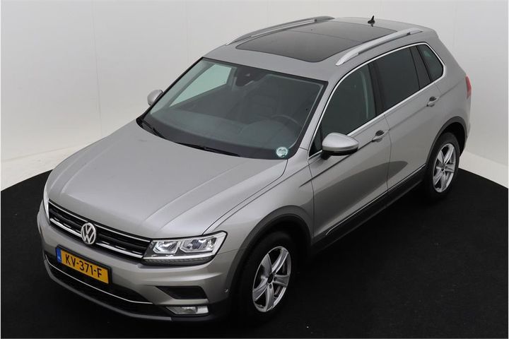 volkswagen tiguan 2017 wvgzzz5nzhw847355