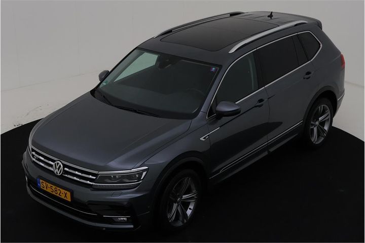 volkswagen tiguan allspace 2018 wvgzzz5nzjm144343