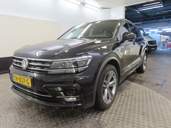 volkswagen tiguan allspace 2018 wvgzzz5nzjm158258