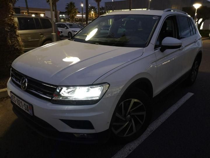 volkswagen tiguan 2017 wvgzzz5nzjw312383