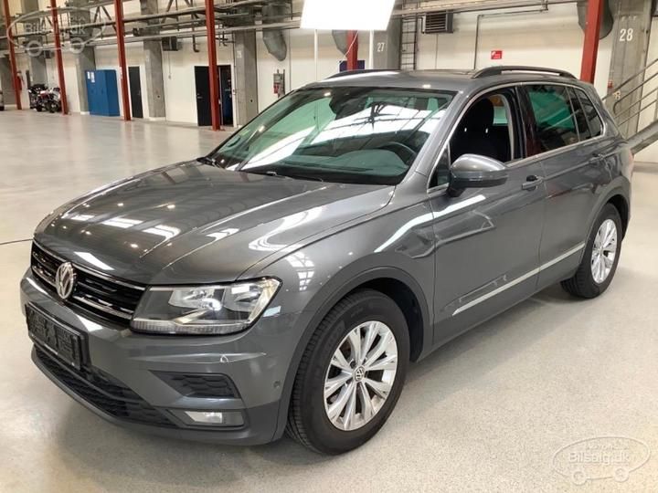 volkswagen tiguan estate 2018 wvgzzz5nzjw436823