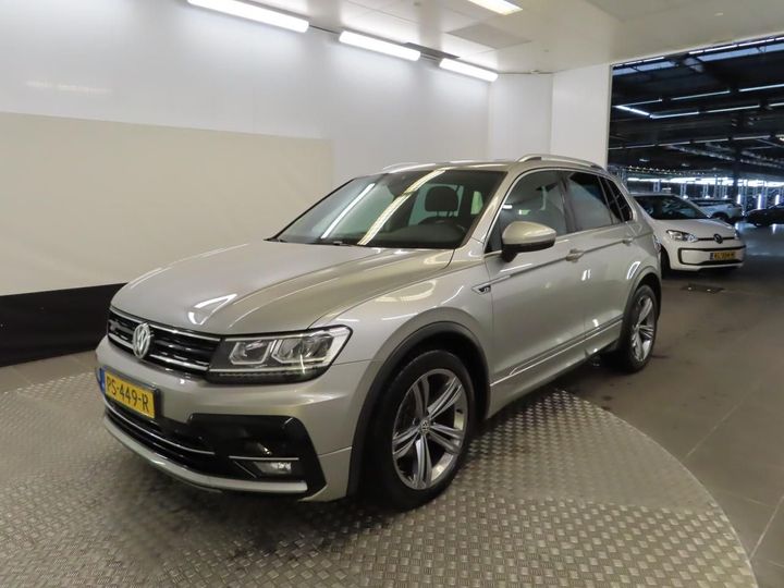 volkswagen tiguan 2017 wvgzzz5nzjw829256