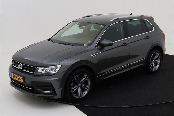 volkswagen tiguan 2018 wvgzzz5nzjw852218