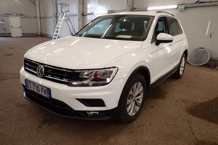 volkswagen tiguan 2018 wvgzzz5nzjw881011