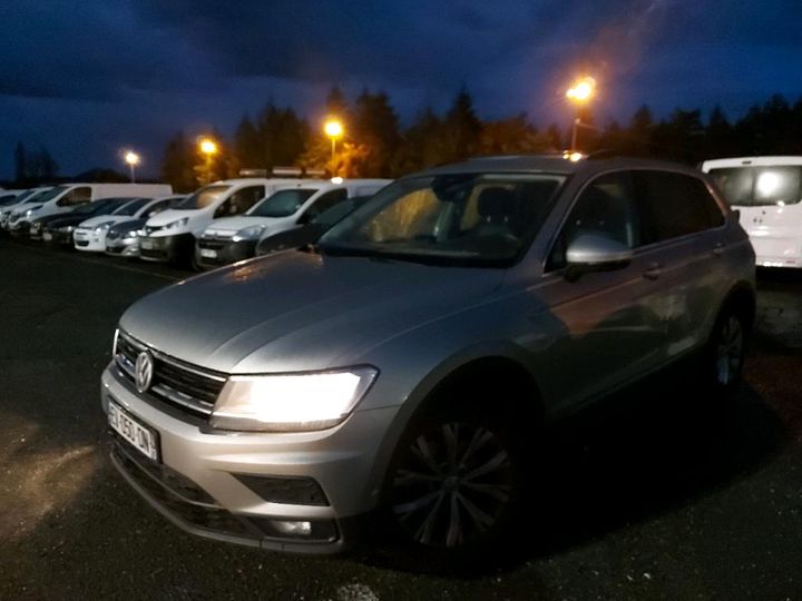 volkswagen tiguan 2018 wvgzzz5nzjw881695