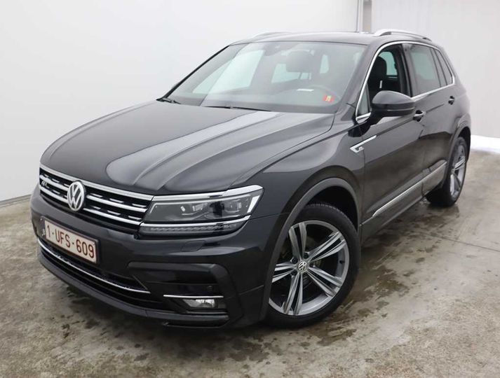 volkswagen tiguan &#3916 2018 wvgzzz5nzjw888415