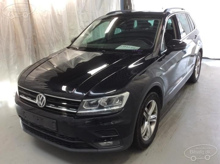 volkswagen tiguan estate 2018 wvgzzz5nzkw312616