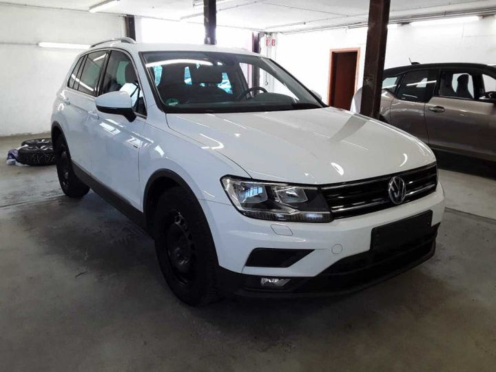 vw tiguan 2018 wvgzzz5nzkw315627