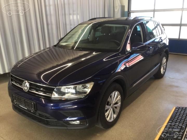 volkswagen tiguan estate 2018 wvgzzz5nzkw325025