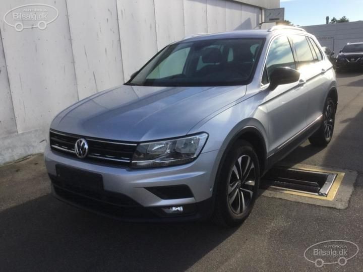 volkswagen tiguan estate 2019 wvgzzz5nzkw392482