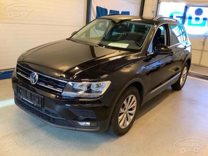 volkswagen tiguan estate 2019 wvgzzz5nzlw326494