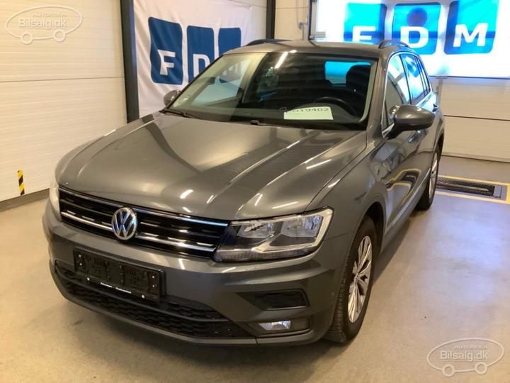 volkswagen tiguan estate 2019 wvgzzz5nzlw327365