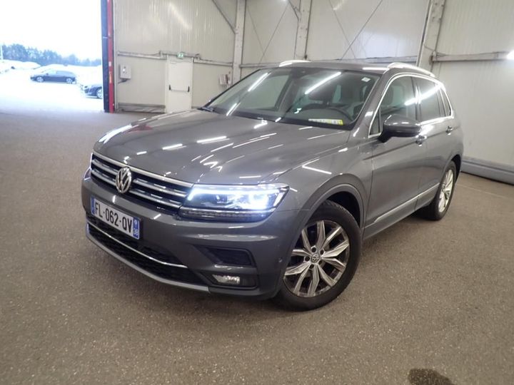 volkswagen tiguan 2019 wvgzzz5nzlw825146