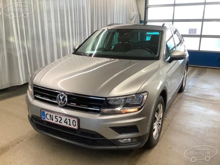 volkswagen tiguan estate 2019 wvgzzz5nzlw828812