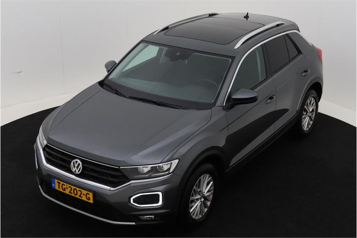 volkswagen t-roc 2018 wvgzzza1zjv022884