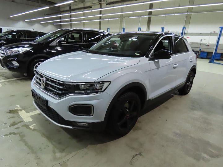 volkswagen t-roc 2018 wvgzzza1zjv044985