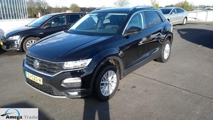 volkswagen t-roc 2018 wvgzzza1zjv051658