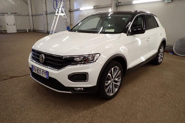 volkswagen t-roc 2018 wvgzzza1zjv115342