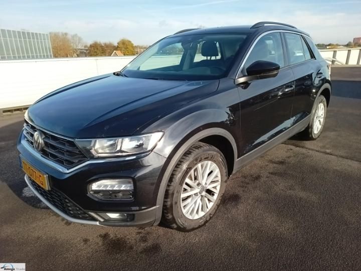 volkswagen t-roc 2018 wvgzzza1zkv011344