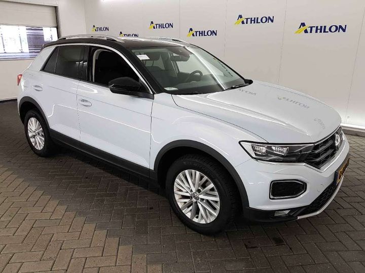 volkswagen t-roc 2019 wvgzzza1zkv051674