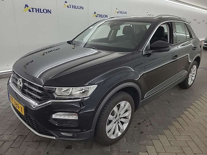 volkswagen t-roc 2019 wvgzzza1zkv057666