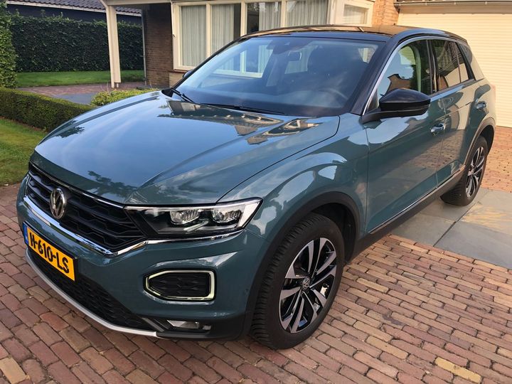 volkswagen t-roc 2019 wvgzzza1zkv114867