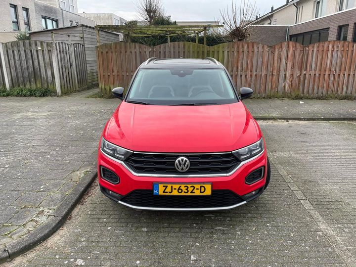 volkswagen t-roc 2019 wvgzzza1zkv134515