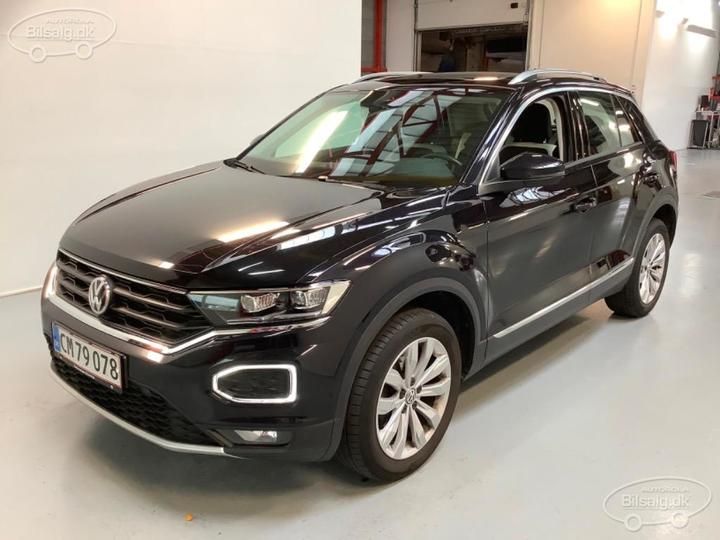 volkswagen t-roc suv 2019 wvgzzza1zlv020888