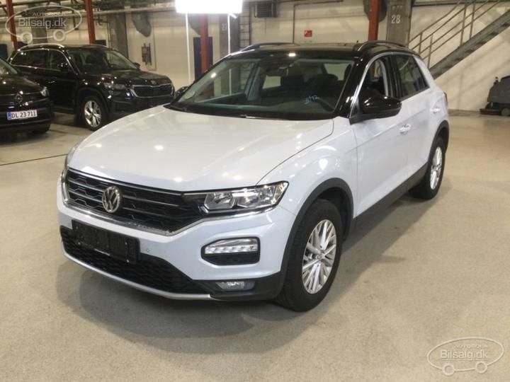 volkswagen t-roc suv 2019 wvgzzza1zlv026237