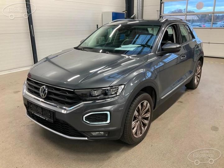 volkswagen t-roc suv 2019 wvgzzza1zlv031838