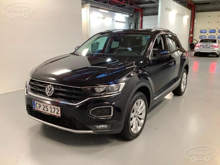 volkswagen t-roc suv 2019 wvgzzza1zlv056402