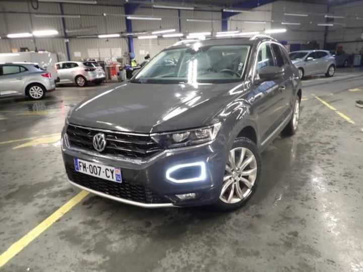 volkswagen t-roc 2019 wvgzzza1zlv062127