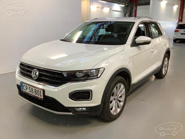 volkswagen t-roc suv 2020 wvgzzza1zlv071712