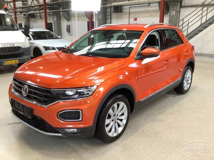 volkswagen t-roc suv 2020 wvgzzza1zlv074123