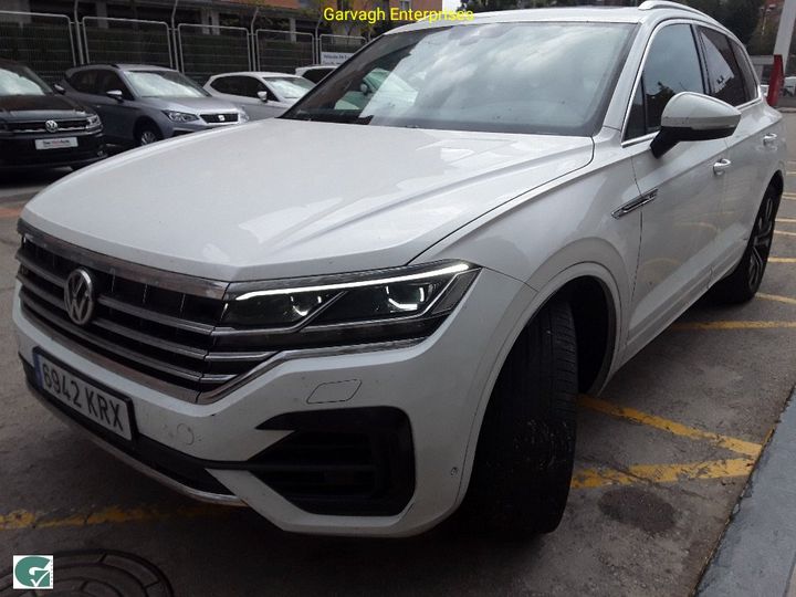 volkswagen touareg 2018 wvgzzzcrzkd013950